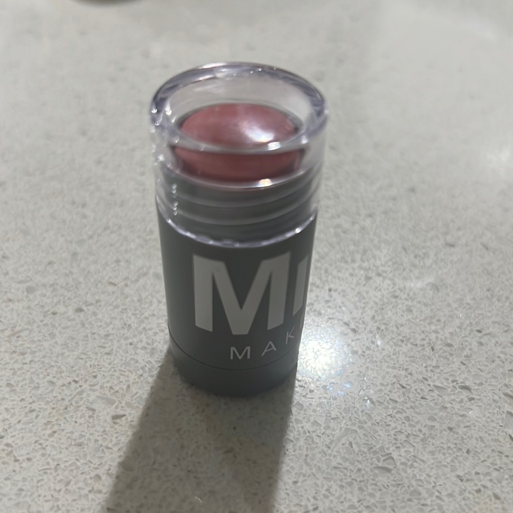 Milk makeup blush RALLY